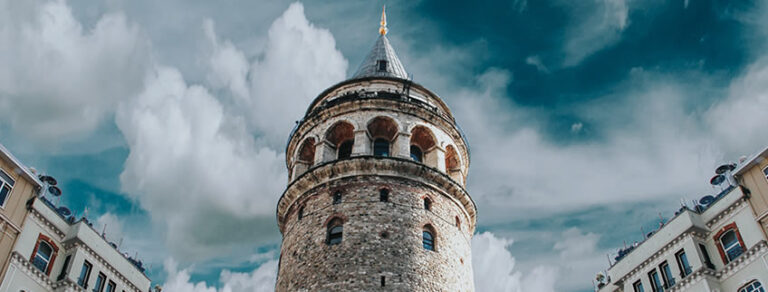 Yaşadığı şehre.